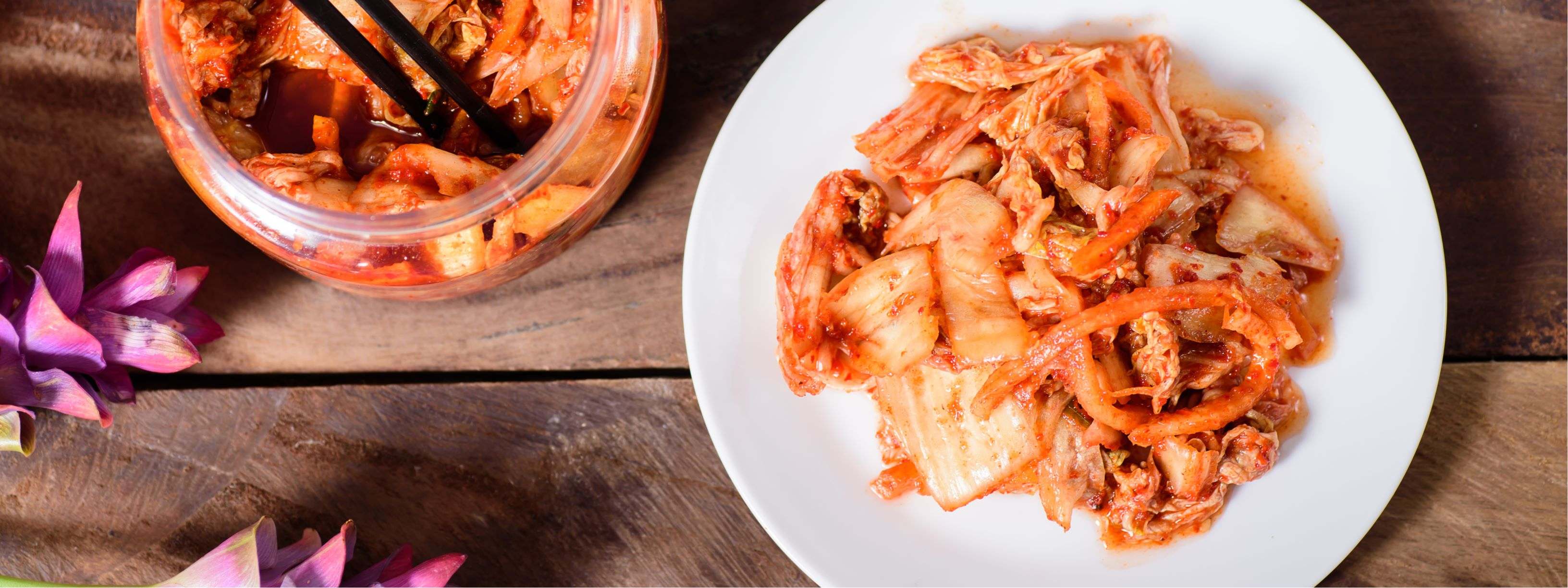 Kimchi alebo kimči – kórejský šalát z kvasenej zeleniny